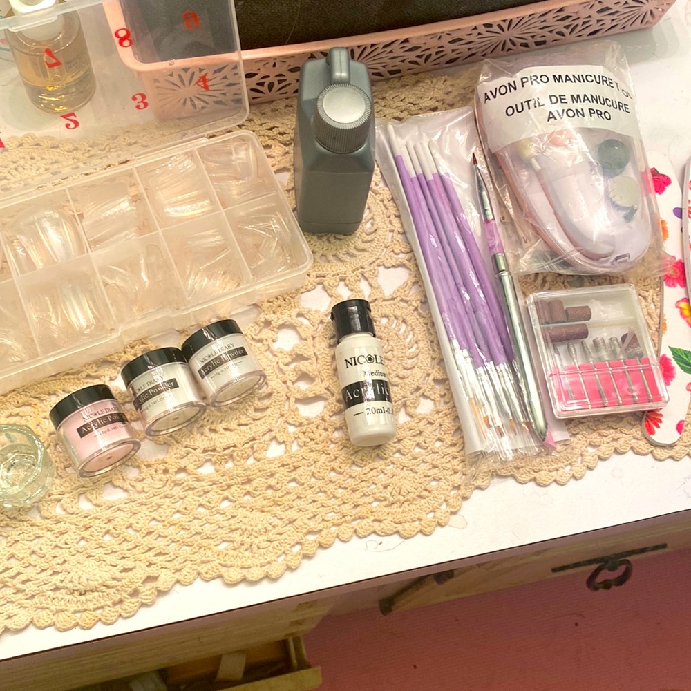 Lot of 15 clear nails with powder, acrylic, brushes, manicure tools new